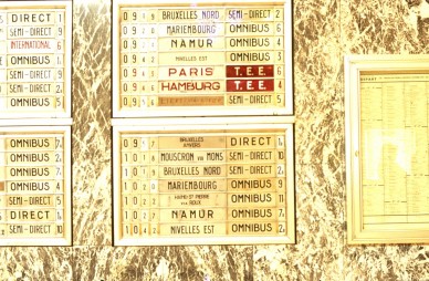 Charleroi-Sud - TH 79-658.jpg